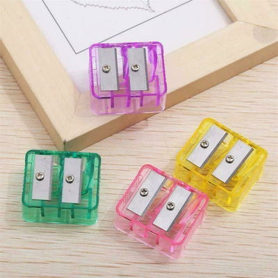 Sacapuntas doble para delineador 