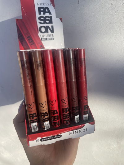 Delineador para labios retractil Pink 21