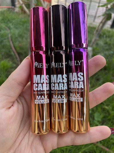 Rimmel Waterproof MaxVolumen Mely