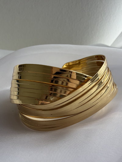 Brazalete cruzado 