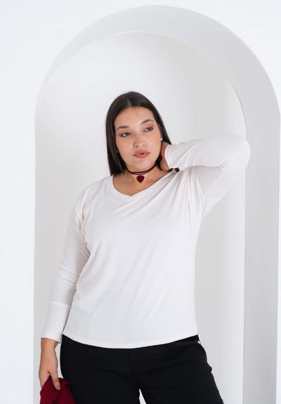 Camiseta cuello v grandes