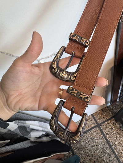 Cinto suela oro vintage 