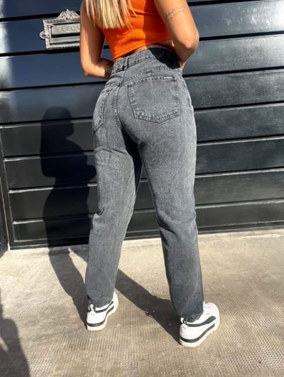 Jeans mom gris nevado