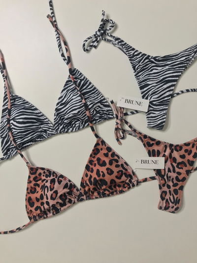 Bikini Mona | Taza Soft