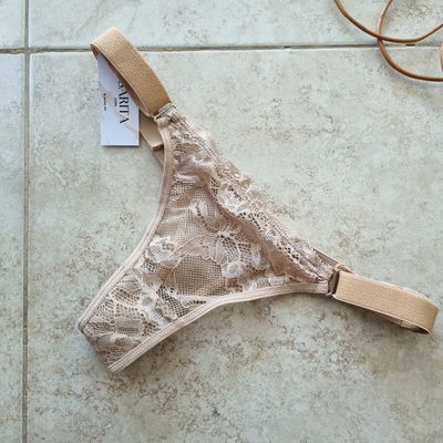 Less encaje tira super ancha 