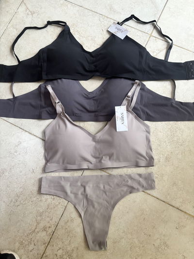 : Conjunto INVISIBLE- Microfibra sin costuras (Laser Cut)