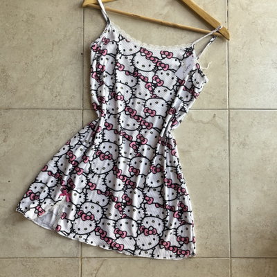 Camisolín HELLO - Morley Estampado con Tajo y Puntilla