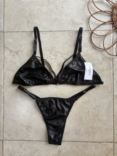 Conjunto Noir