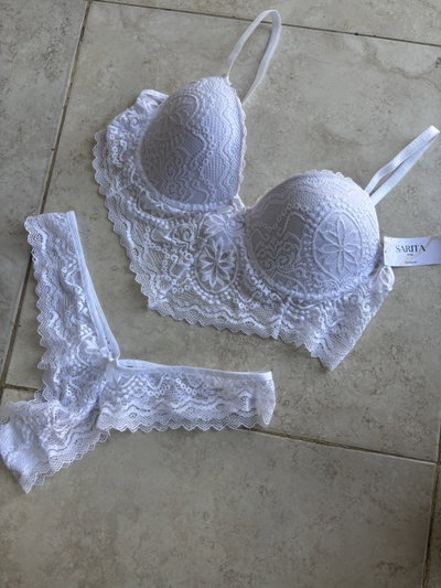 Conjunto armado encaje MAITE