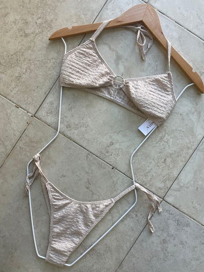 Bikini Sharon texturada