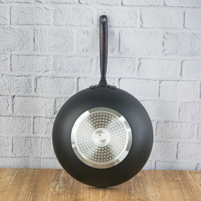 Wok hudson total black 28cm