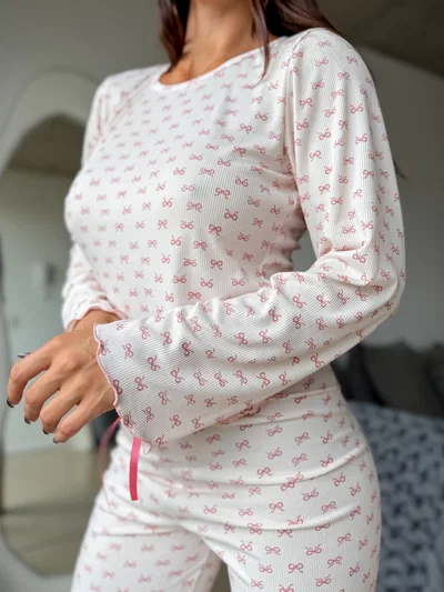 Pijama afrodita moño