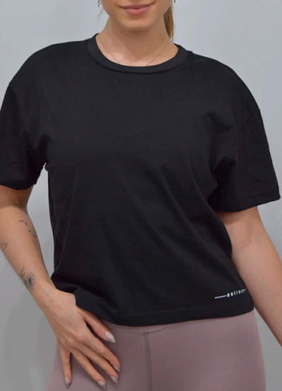 PRAGA - Remera tipo Crop