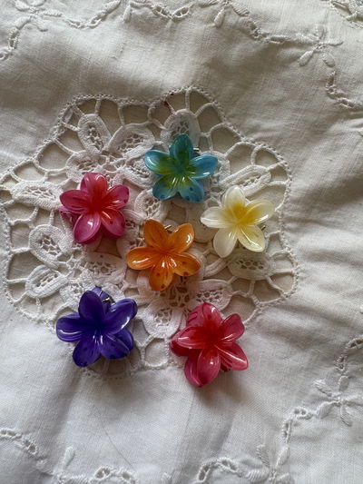 MINI BROCHES HAWAIANOS