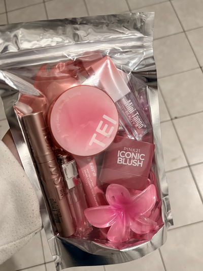 KIT PINK