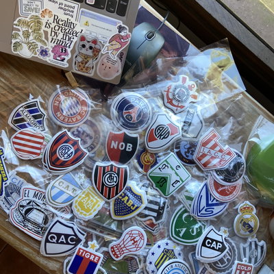 Stickers UV por mayor