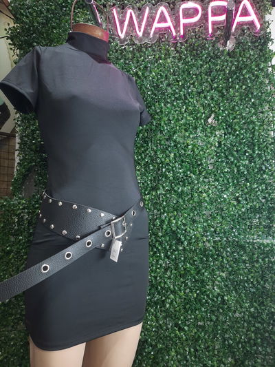 VESTIDO MANGA CORTA ESPALDA DESCUBIERTA 