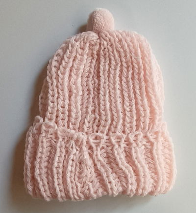 Gorrito de Lana Rosa