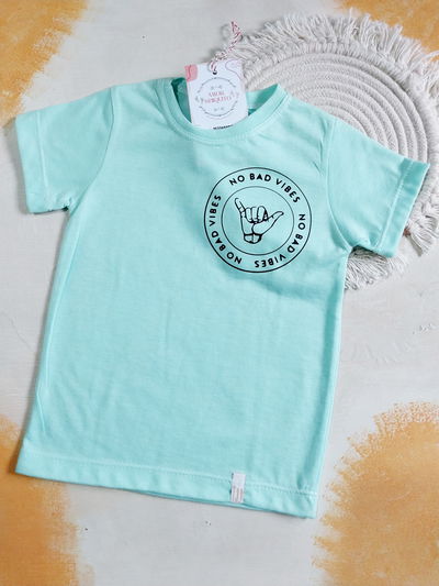 REMERA VIBES