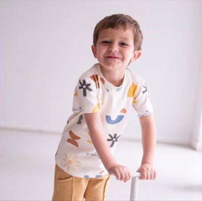 REMERA FORMAS