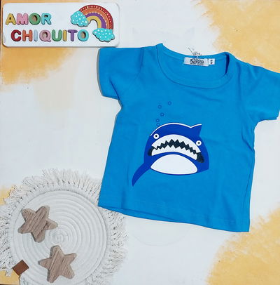 REMERA TIBURÓN