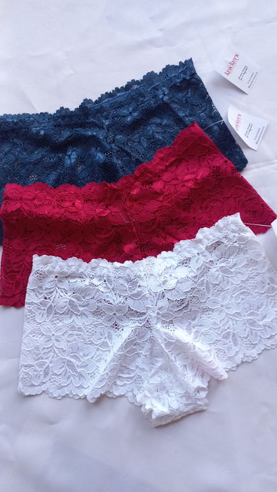 Culotte de encaje talle M