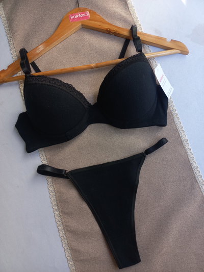 Conjunto de algodón negro