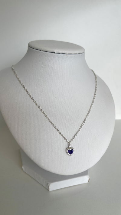 Collar violet