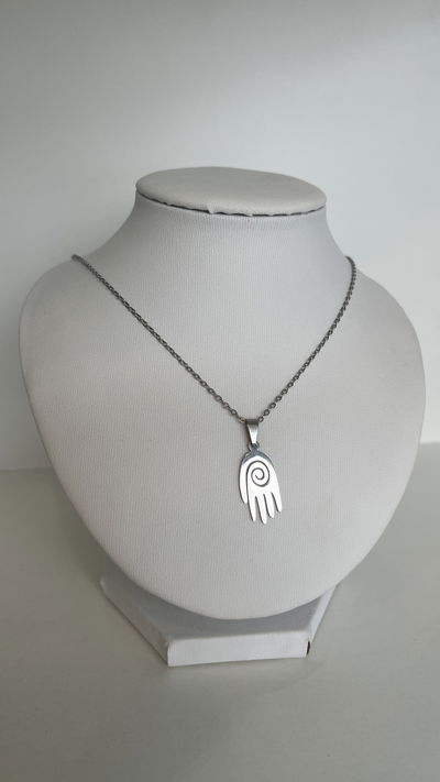 Collar hand 