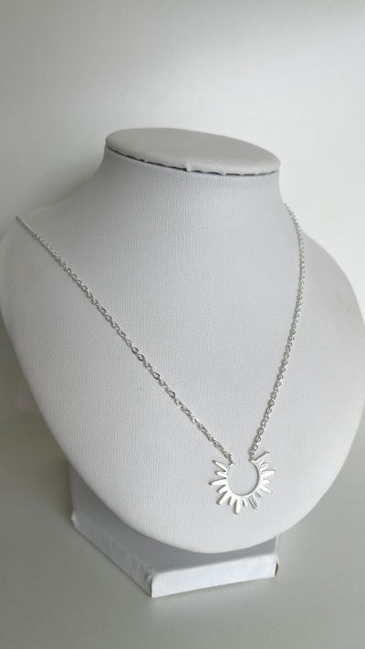 Collar sun