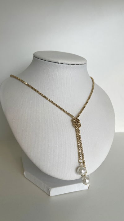 Collar corbatero gold