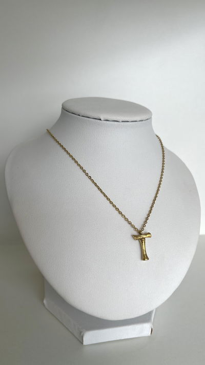 Collar inicial bambú 