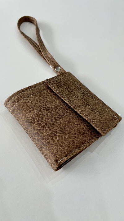 Billetera brun