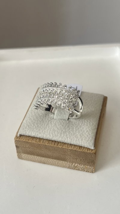 Anillo valery