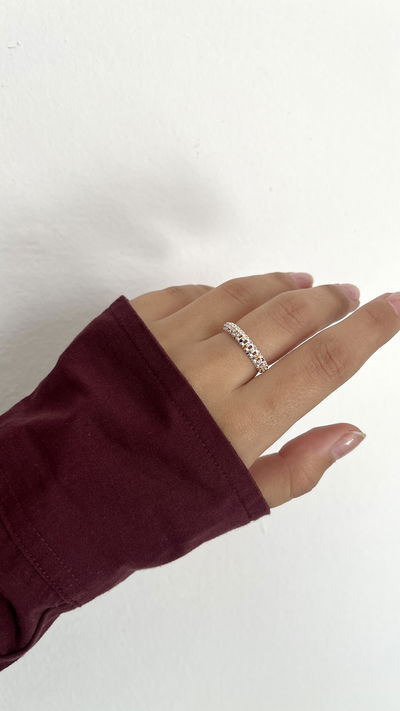Anillo mora