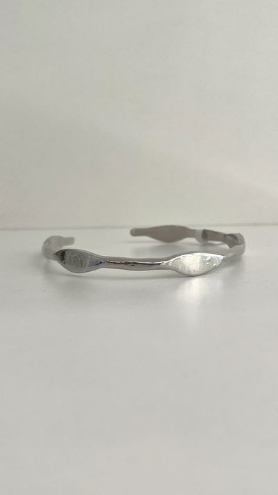 Brazalete savia plateado