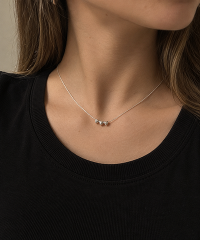 Collar triple corazón