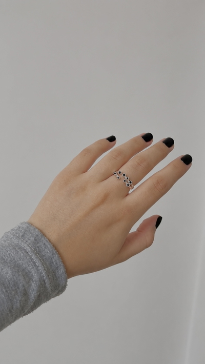 Anillo black