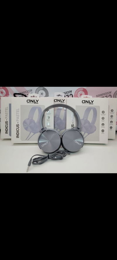 AURICULARES ONLY