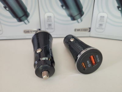 Cargador Auto PD 20W + QC 3.0