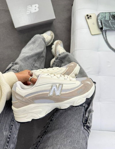 New Balance 1000 BEIGE OFF