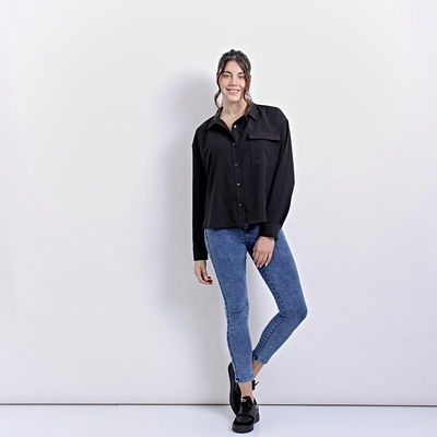Camisa oversize con bolsillo