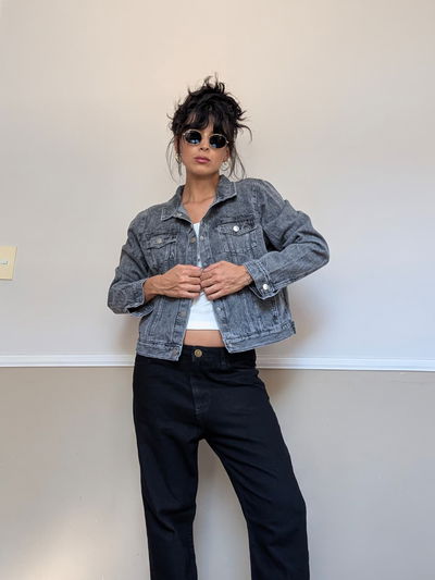 Campera de jean clásica rígida