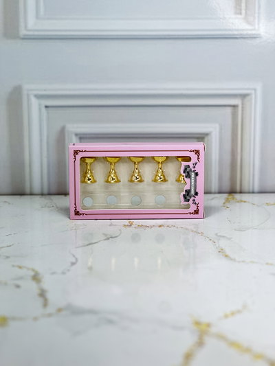 Muestrario de uñas con imán charm limit