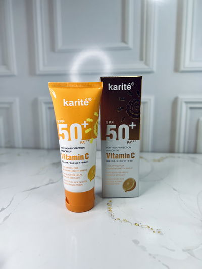 Protector solar vitamina c spf50+ karite