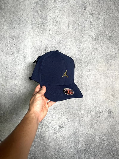 Gorra Jordan Chapita 