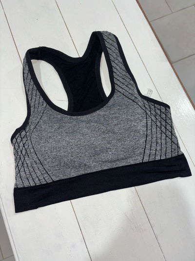 Top deportivo con cierre - varios colores - talles 85/90 - 95/100