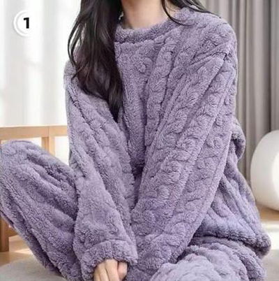 🧸 PIJAMA DE PELUCHE SOFT – CONJUNTO BUZO + PANTALÓN 🧸