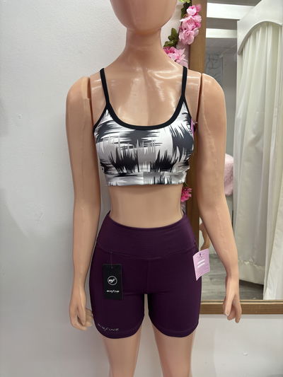 🌈 Top Breteles Finos – Estampado | blanco con negro