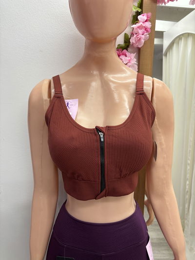 Top con cierre Capicúa | chocolate 🍫 